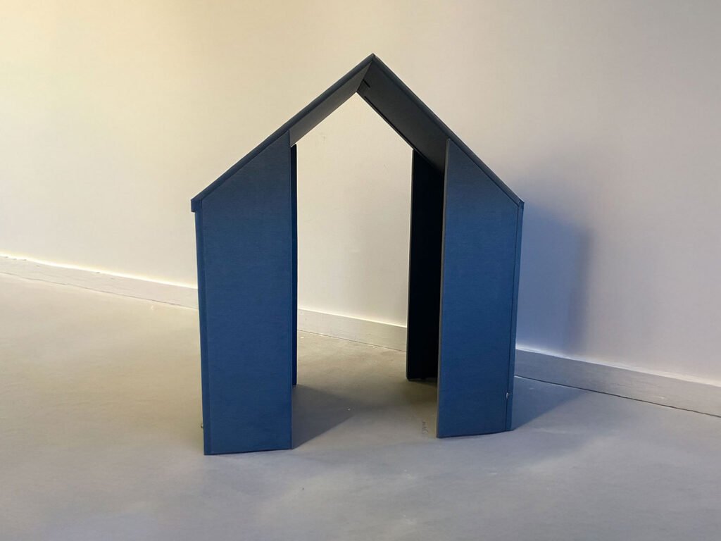 Open Half a Hut