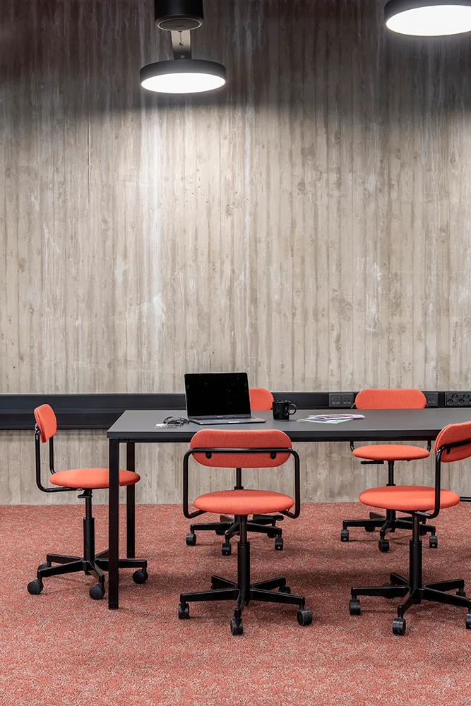 MODERNO office chair, gas lift