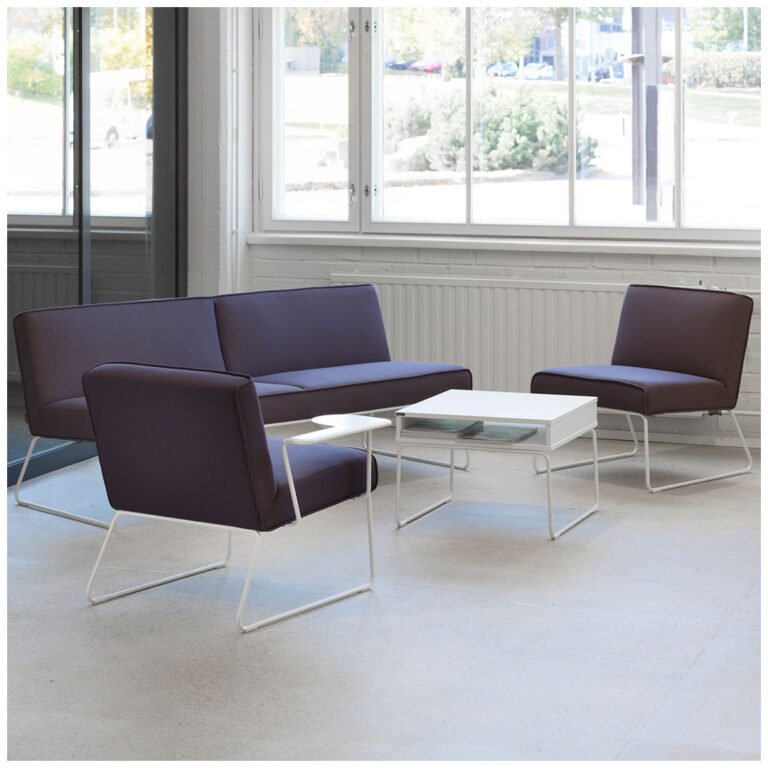 Tere 3-seater sofa, sled frame